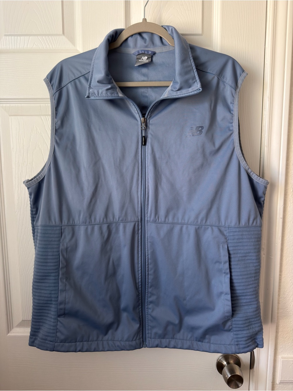 New Balance Men’s Blue Running Vest Full Zip Lightweight Reflective Size L